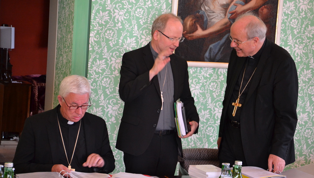 Bischofskonferenz Sommervollversammlung 13.-15.6. 2016, Mariazell (Erzbischof Lackner, Bischof Elbs, Kardinal Schönborn)