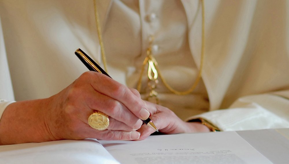 Papst Benedikt XVI. unterzeichnete seine zweite Enzyklika