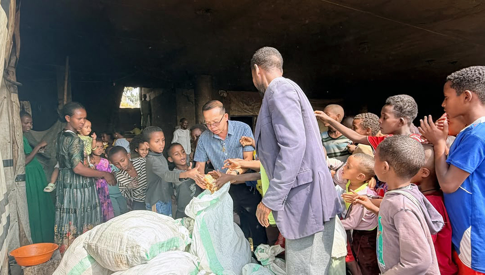 Die Jugend Eine Welt-Projektpartner in Adwa, einer Stadt in der Tigray-Region, backen täglich bis zu 5.000 Brote, um das Überleben der notleidenden Bevölkerung zu sichern.