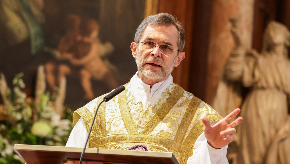Ernannter Wiener Erzbischof feiert Gottesdienst zu Allerheiligen am 1. November 2025 im Wiener Stephansdom
