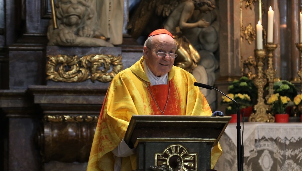 Kathpress 75 Jahre - Messe u. a. mit Kardinal Christoph Schönborn, Kirche Franziskanerkloster, Wien, 4. Mai 2022