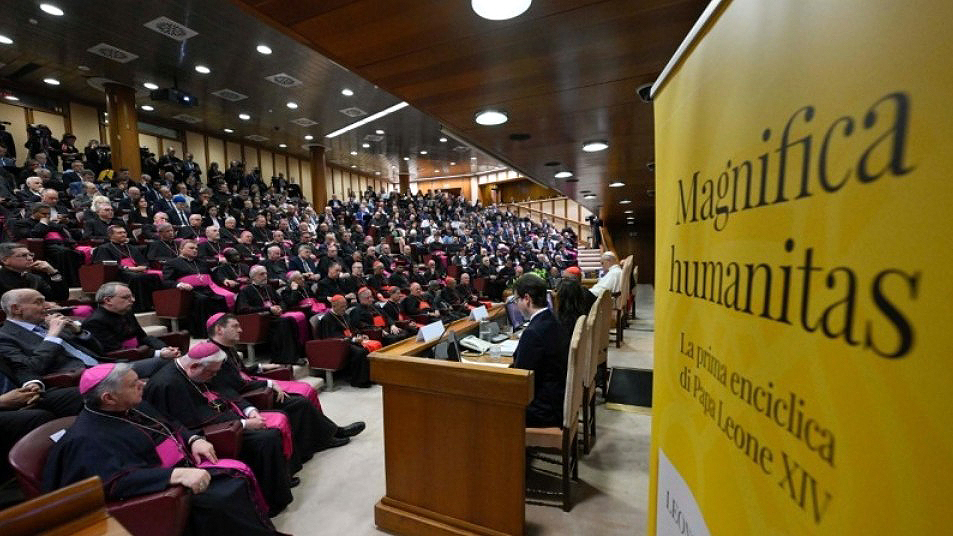 Papst Leo präsentiert Enzyklika Magnifica humanitas