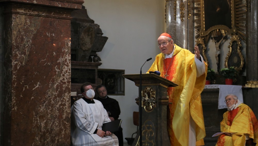 Kathpress 75 Jahre - Messe u. a. mit Kardinal Christoph Schönborn, Kirche Franziskanerkloster, Wien, 4. Mai 2022