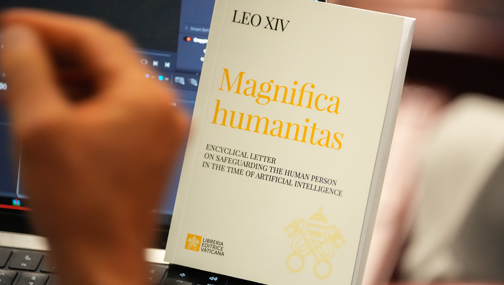 Exemplar der Enzyklika 'Magnifica humanitas'