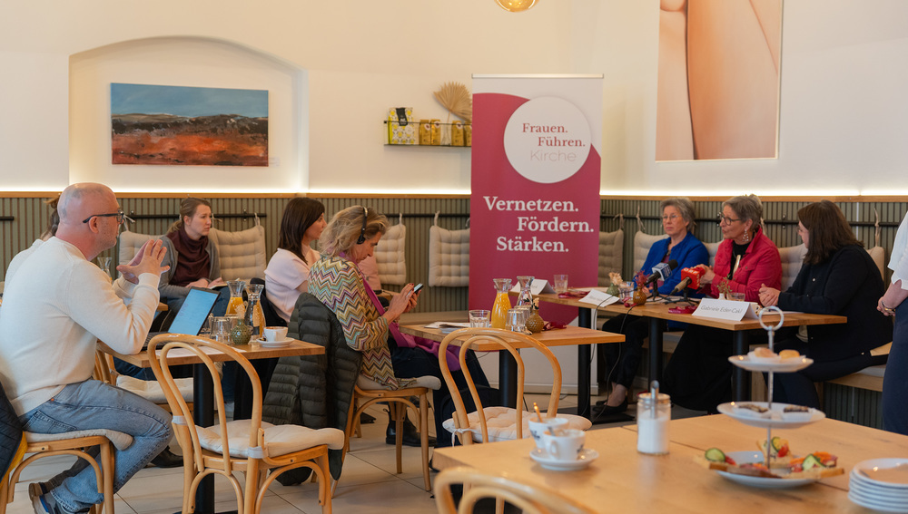 Pressgespräch 27. März 2026 der Initiative 'Frauen.Führen.Kirche'/Wien