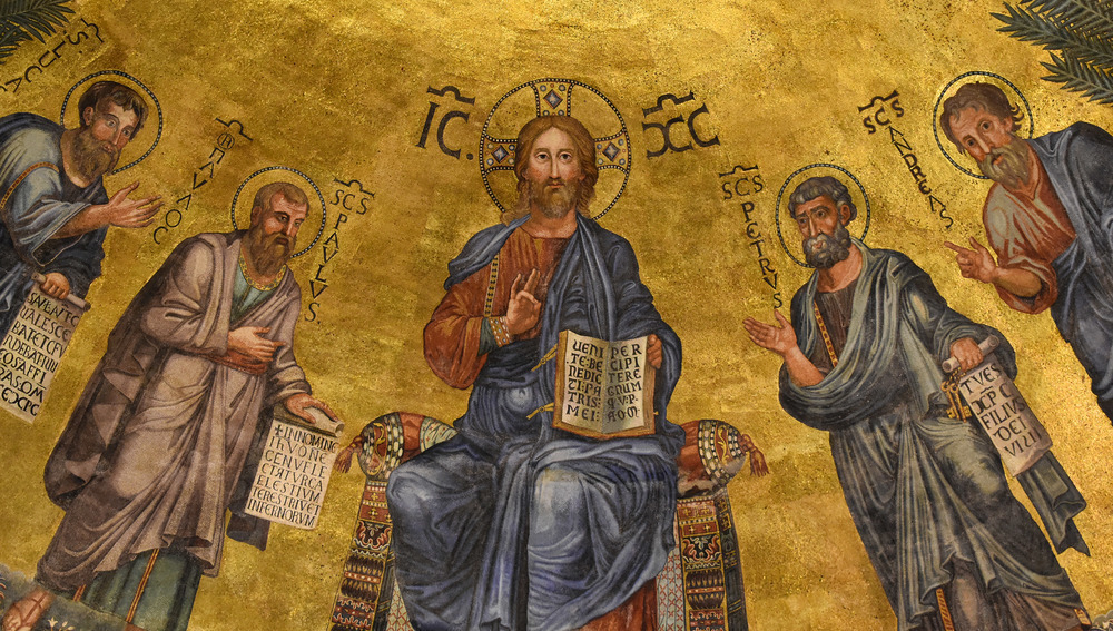 Apsismosaik in der Basilika St. Paul vor den Mauern in Rom. Christus umgeben von Lukas und Paulus (links), Petrus und Andreas (rechts).