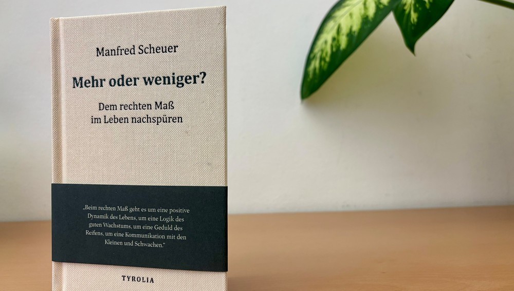Buch 'Mehr oder weniger?' von Manfred Scheuer