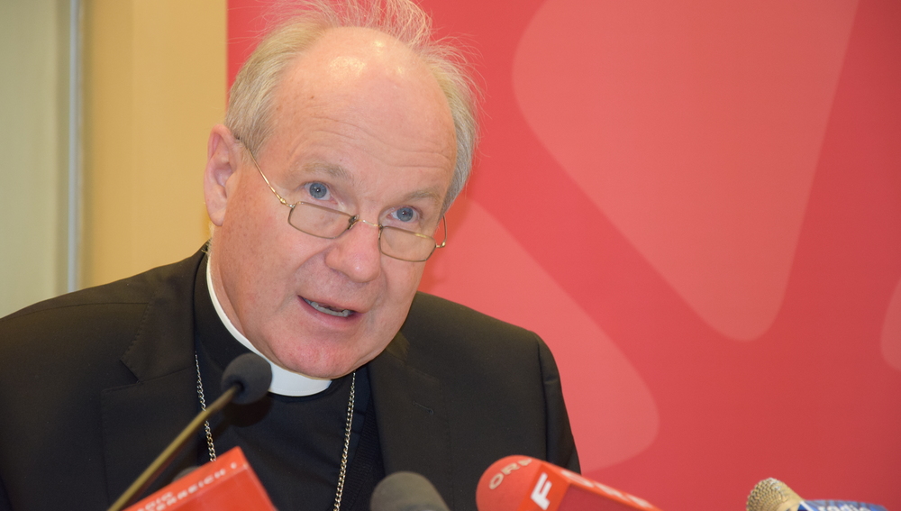 Kardinal Christoph Schönborn bei der Pressekonferenz zur Frühjahrsvollversammlung der Bischöfe 2016 am 11. März in Wien